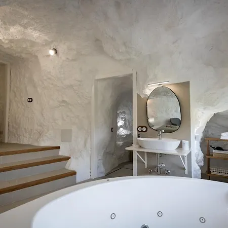 Casa Túnel Nido De águilas Alcala del Jucar